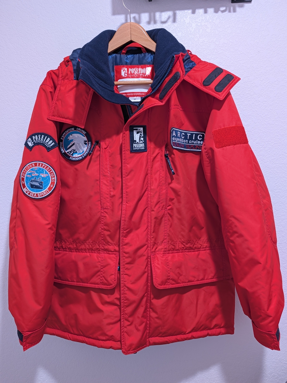 Poseidon Expeditions Arctic Cruise Parka M/V Sea Spirit Red Parka Size Medium